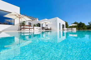 Marina Ibiza Suites & Yacht